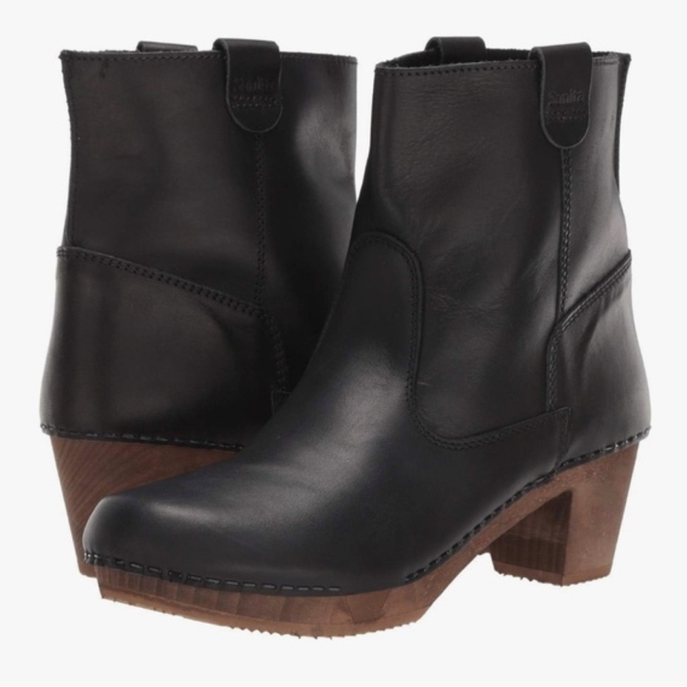 SANITA ‘Juna’ Black Leather Clog Boots Women’s Size 5